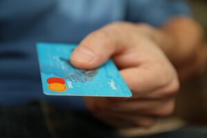 Leia mais sobre o artigo Veja como é simples ter seu cartão de crédito pré-pago com Pix